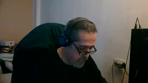 neron401 online show from February 7, 3:40 pm