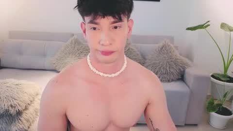   online show from September 13, 7:04 pm