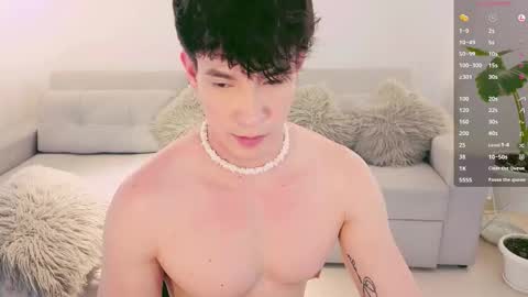   online show from October 6, 9:41 pm