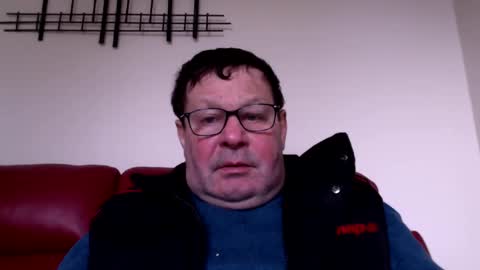 Keith999 online show from February 2, 2:45 pm