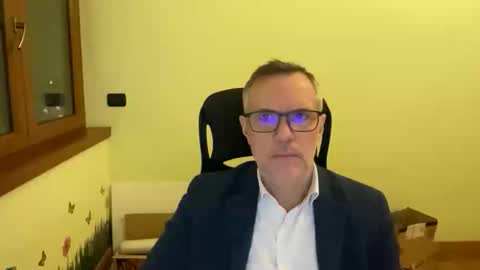 Andrew online show from January 9, 6:46 pm