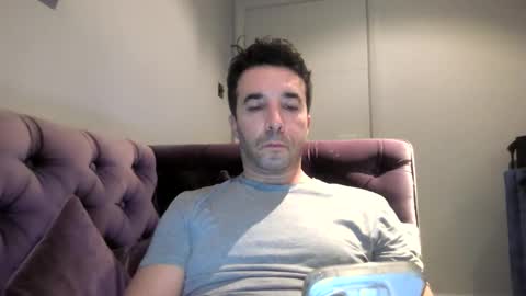 James online show from March 3, 10:29 pm