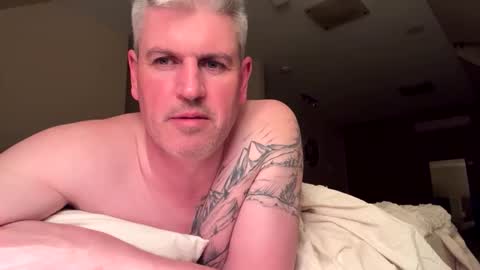 Snapshot of nick578320 chatting on October 16, 1:41 pm nick578320 online show from October 16, 1:41 pm