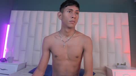 Snapshot of nick_collins20 chatting on February 28, 5:37 am Nick online show from February 28, 5:37 am