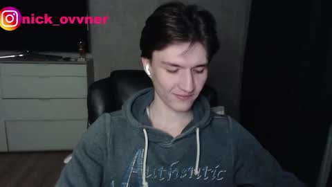 Nick online show from March 12, 9:44 pm