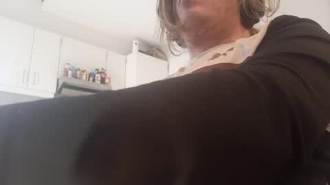 nick_x_b online show from April 10, 2:13 pm