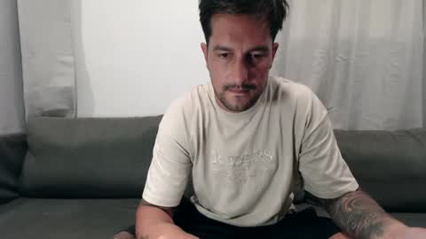 Nick maxx online show from January 29, 12:33 am