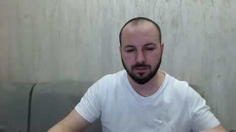 Julian online show from March 4, 12:17 am