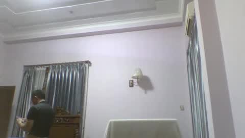 nickyang75 online show from January 12, 9:40 pm