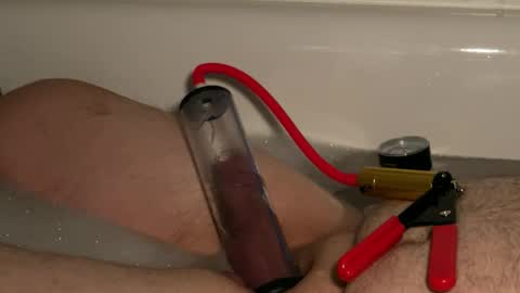 Snapshot of nicle12 chatting on October 29, 6:44 pm nicle12 online show from October 29, 6:44 pm