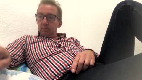 Nico online show from November 17, 1:41 am