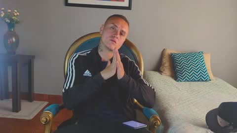 Nico Gentle online show from February 23, 6:42 pm