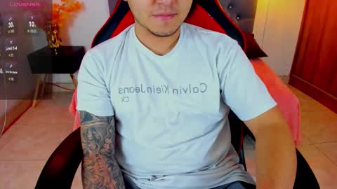 nicolas_james_sc online show from February 23, 2:19 pm