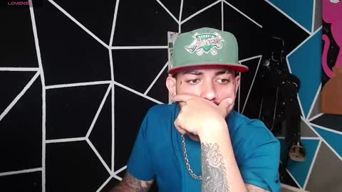 nicolas online show from November 7, 7:17 pm