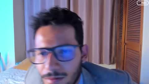 nicolasrodrii online show from January 18, 12:23 am