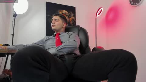 Nicolas Fellener online show from November 2, 6:06 am