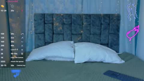 nicolastorres__ online show from March 24, 4:39 am