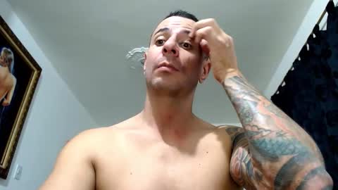 Nicolay online show from November 25, 2:02 am