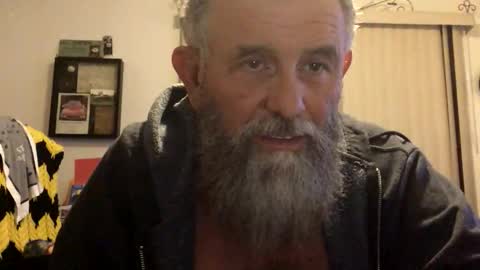 nightmoves1970 online show from April 22, 3:35 am