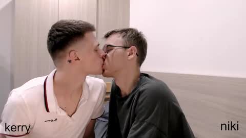 nikikerry_cum_ online show from October 27, 2:41 pm