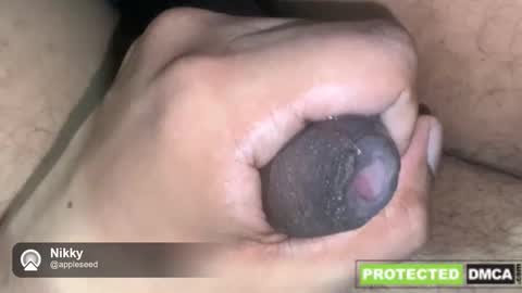 NikkynickGooner online show from April 23, 3:11 am