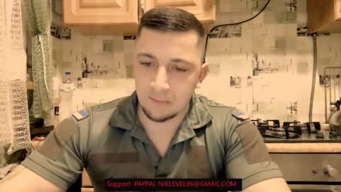 NikQRedhot online show from February 25, 8:10 pm