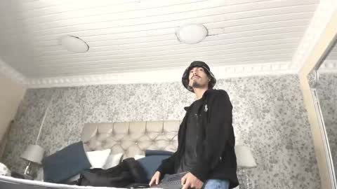 Noah online show from April 19, 4:23 am