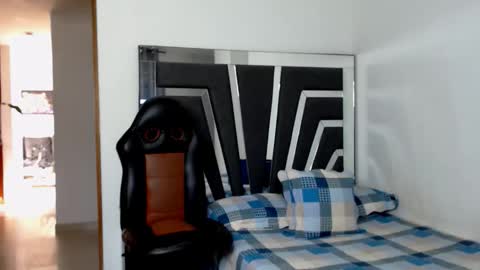 Noah Harris01 online show from November 22, 2:05 pm