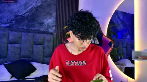 Noah online show from April 14, 1:33 pm