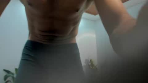 LIAM- noah online show from April 20, 11:13 am