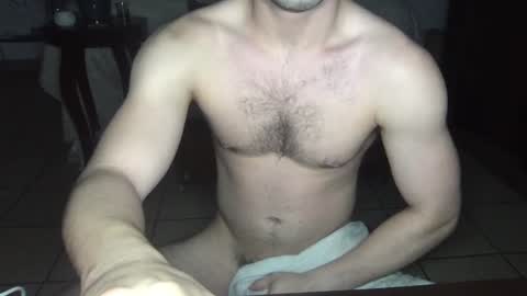 Snapshot of nobudget06 chatting on December 2, 11:32 am nobudget06 online show from December 2, 11:32 am