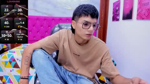 Noha Scott online show from December 2, 11:10 pm