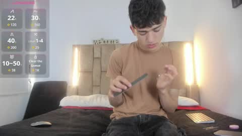 Sebas  online show from April 20, 7:49 pm