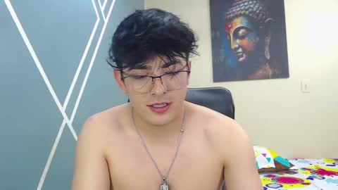 Nolan  online show from December 19, 8:34 pm