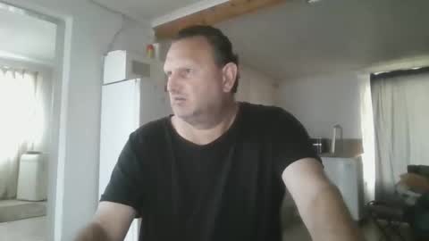 Nollie online show from October 26, 5:09 am