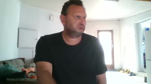 Nollie online show from January 15, 8:20 am