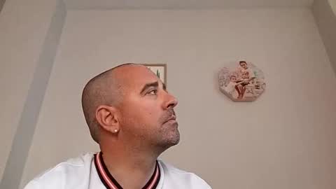 NORMALITO online show from March 29, 5:02 pm