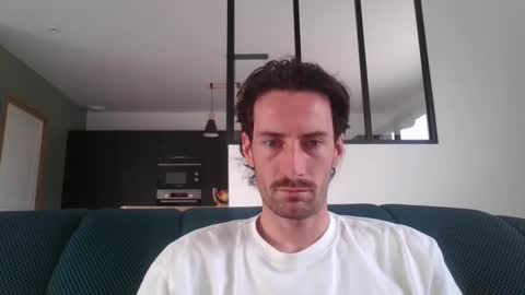 Snapshot of notenic chatting on October 31, 1:25 pm Notenic online show from October 31, 1:25 pm