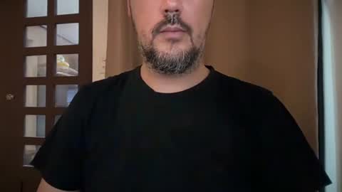 novio_muyalto online show from August 3, 5:52 pm