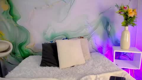 Stev  online show from March 4, 4:08 am