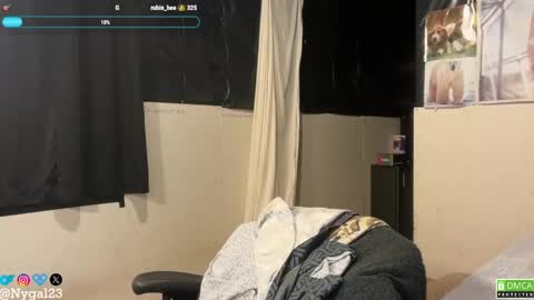 nygal23 online show from April 21, 1:42 am