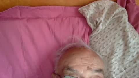 nymouf online show from July 29, 1:32 pm