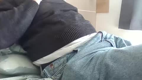 obedient9402 online show from April 21, 10:43 am