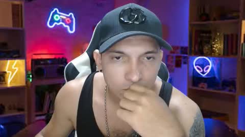 obsesionx online show from January 7, 5:18 pm