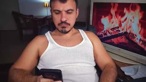 officeman7 online show from February 9, 4:07 pm