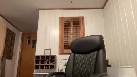 ofthatguy online show from December 5, 4:08 am