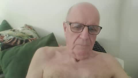 oggi95 online show from October 14, 12:23 pm