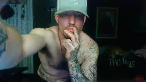 who dares  toss me some  tips lets have fun online show from November 20, 7:51 am