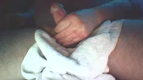 oi8uu8me online show from September 16, 9:37 pm