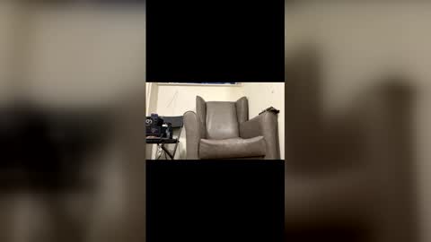 oiljames167 online show from February 3, 2:53 am